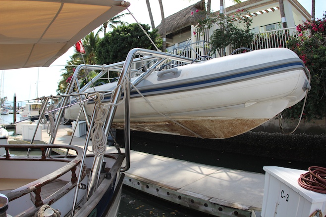 Bumfuzzle Dinghy Davits