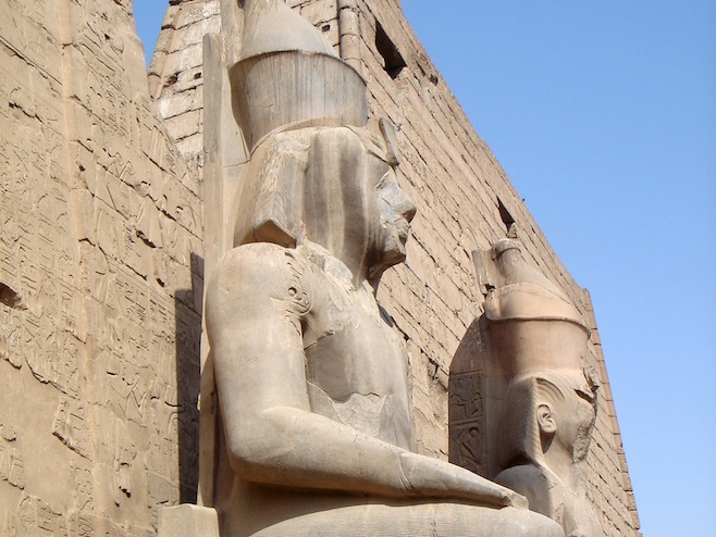 Luxor Statues