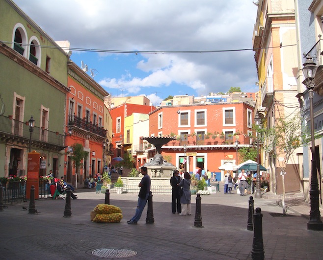 MX Guanajuato Plaza