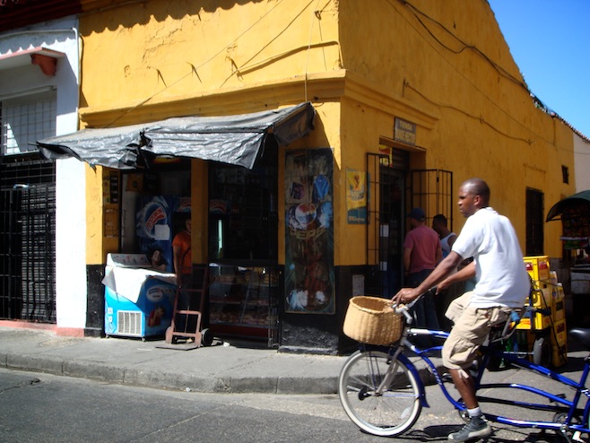 COL Cartagena Corner Store