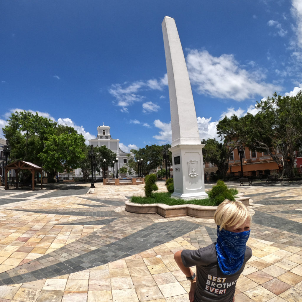 Arecibo Plaza